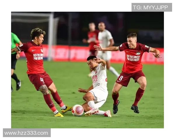 成都足球明星照片墙展现城市足球魅力与荣耀的精彩瞬间